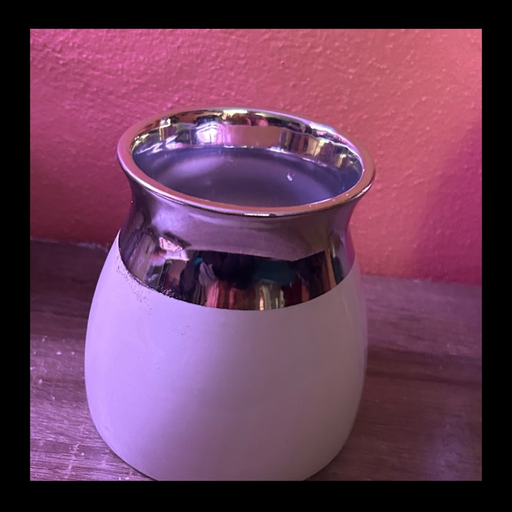 EDIBLE ARRANGEMENT CERAMIC VASE